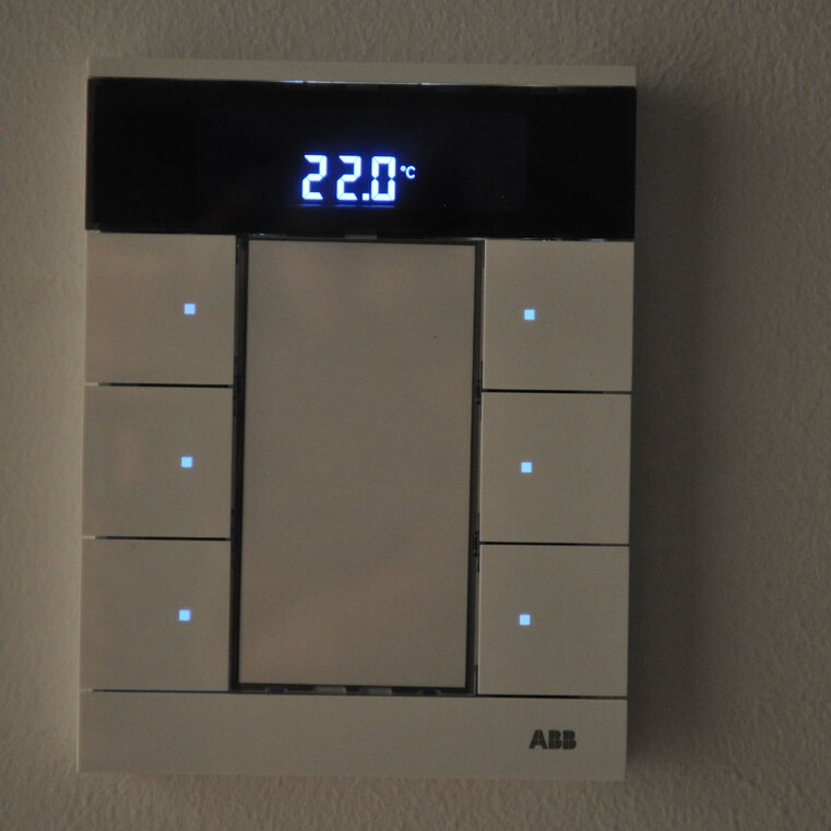 ABB Tenton KNX Tastsensor 6-Fach mit Raumthermostat